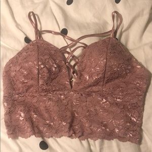 Bralette, never worn. Still has tags. Size 1X